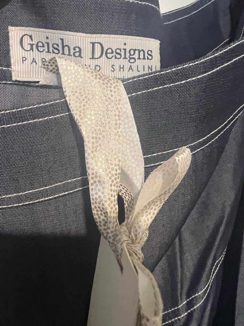 Anthropologie Geisha Designs
Floriana Denim Tiered Skirt - Sz 14 NWT - Picture 9 of 16